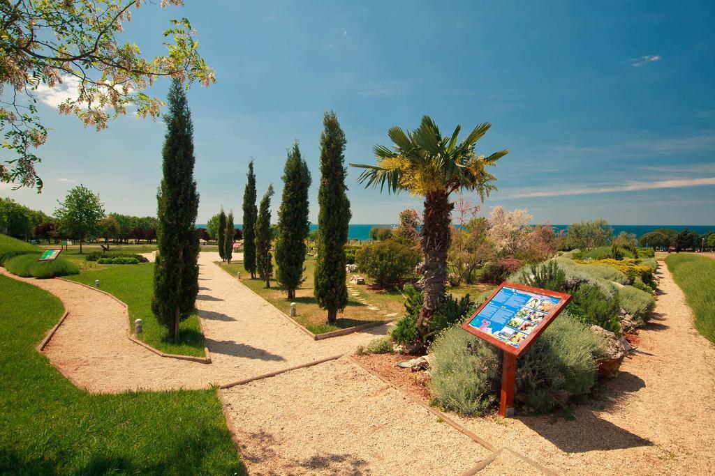 Mobile Homes Premium Vista Mare Park Umag By Camp4You エクステリア 写真